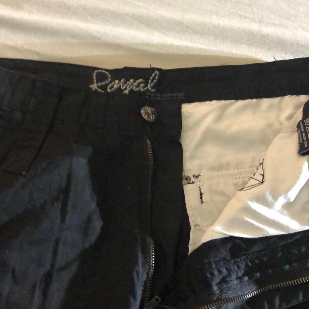 Men black shorts - Picture 2 of 5